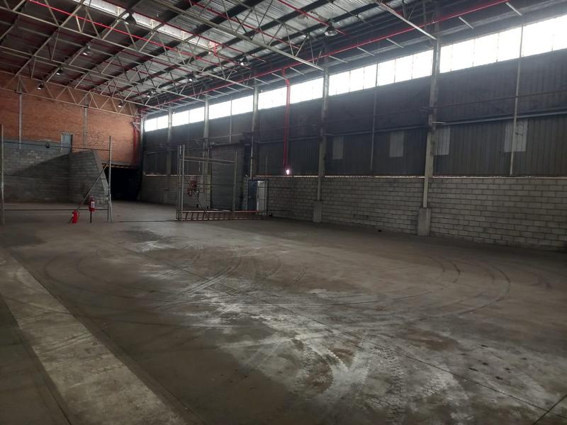 To Let commercial Property for Rent in Uitenhage Eastern Cape